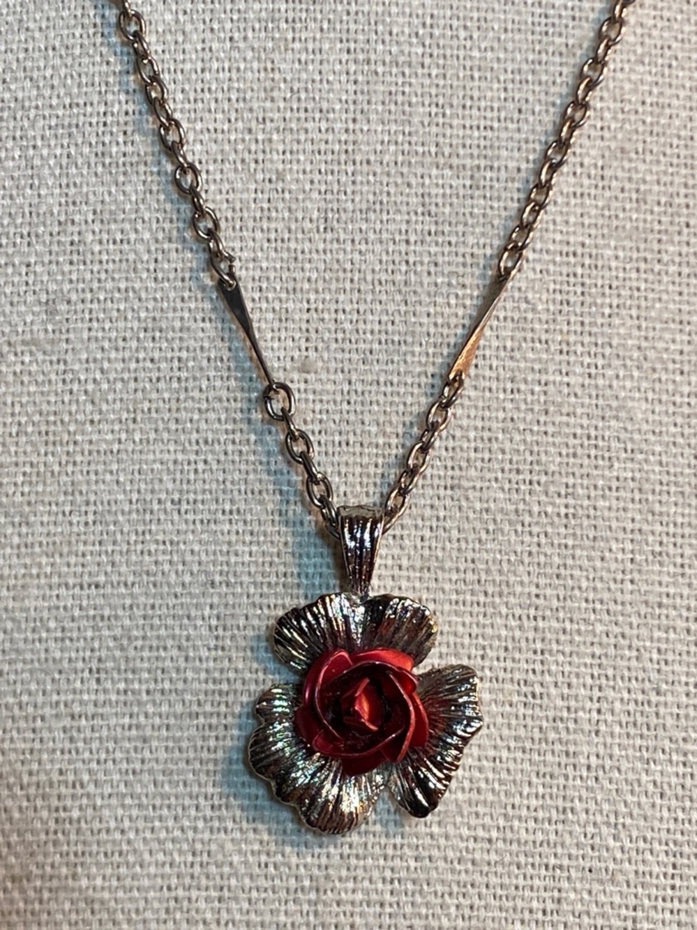 Vintage Red Rose Pendant Necklace Silver Tone Floral 16” Romantic Statement